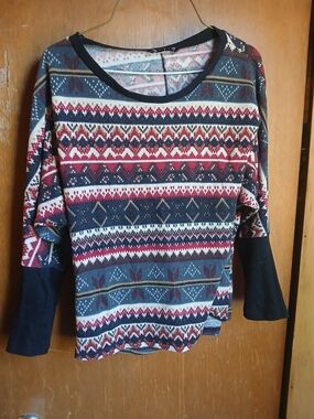 Cable Knit Pattern Top- Red, Grey & Cream